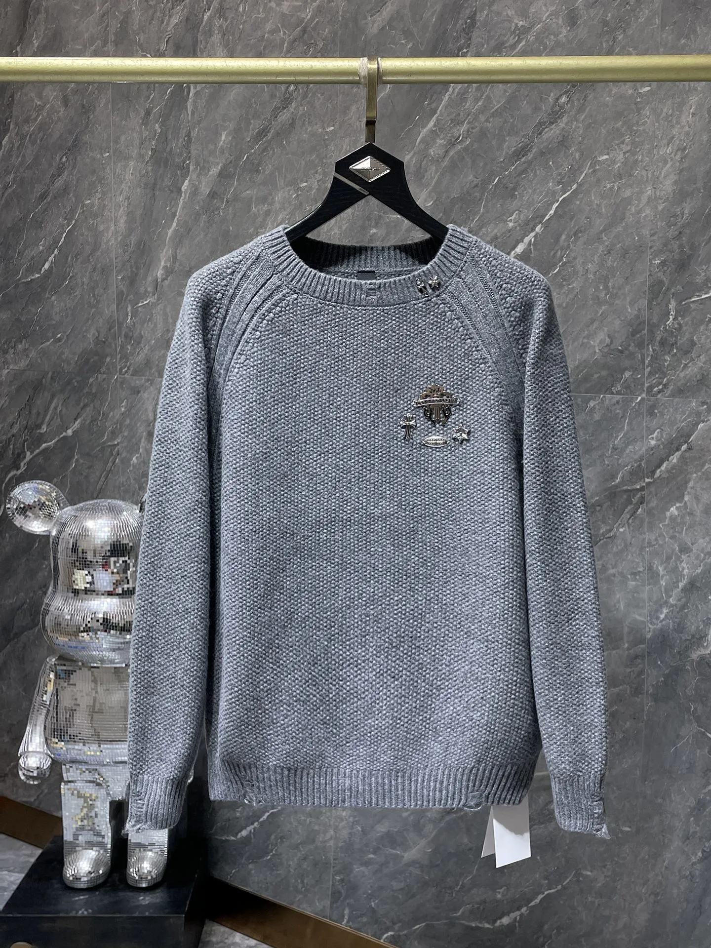 P236 Chrome Hearts 🍁Autumn and winter sweater series🍁 Cross metal➕hole treatment Selected high-quality wool blended knitted fabric Non-common version on the market Recommended colors: black gray white